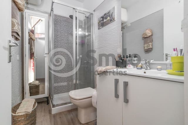 1 makuuhuone Asunto vuokrattavana paikassa Costa del Silencio, Arona mukana uima-altaan - 1 100 € (Ref: 9493871)