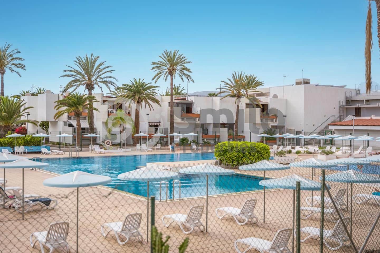 1 bedroom Flat for rent in Arona with pool - € 1,100 (Ref: 9493871)