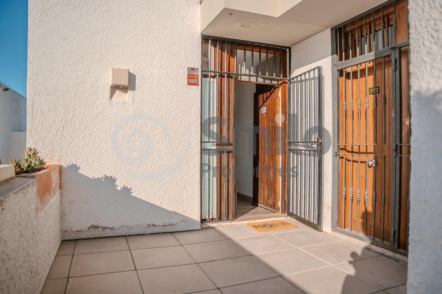 1 bedroom Flat for rent in Arona with pool - € 1,100 (Ref: 9493871)