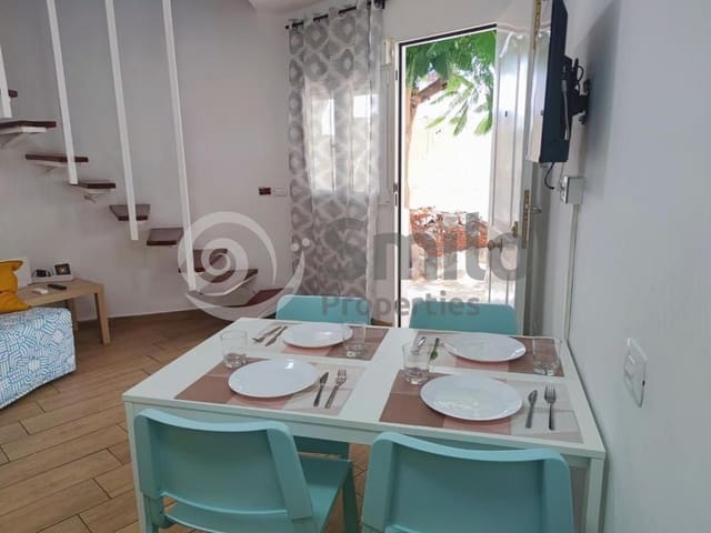 1 soverom Leilighet til salgs i Playa de las Americas, Arona med svømmebasseng - € 275 000 (Ref: 9497927)