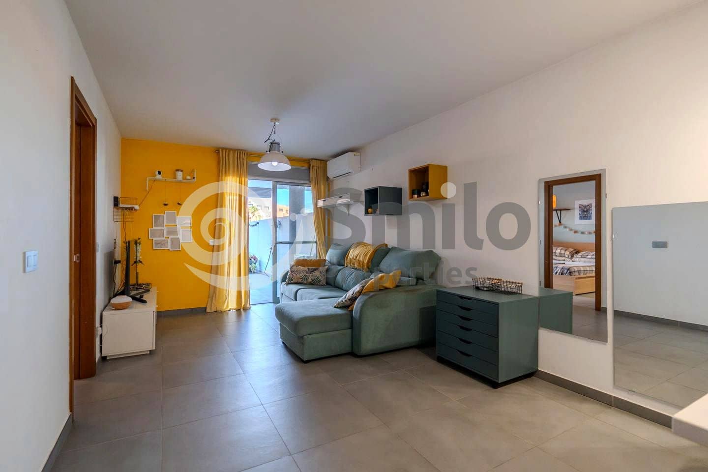 2 bedroom Flat for sale in Granadilla de Abona with pool garage - € 345,000 (Ref: 9543453)