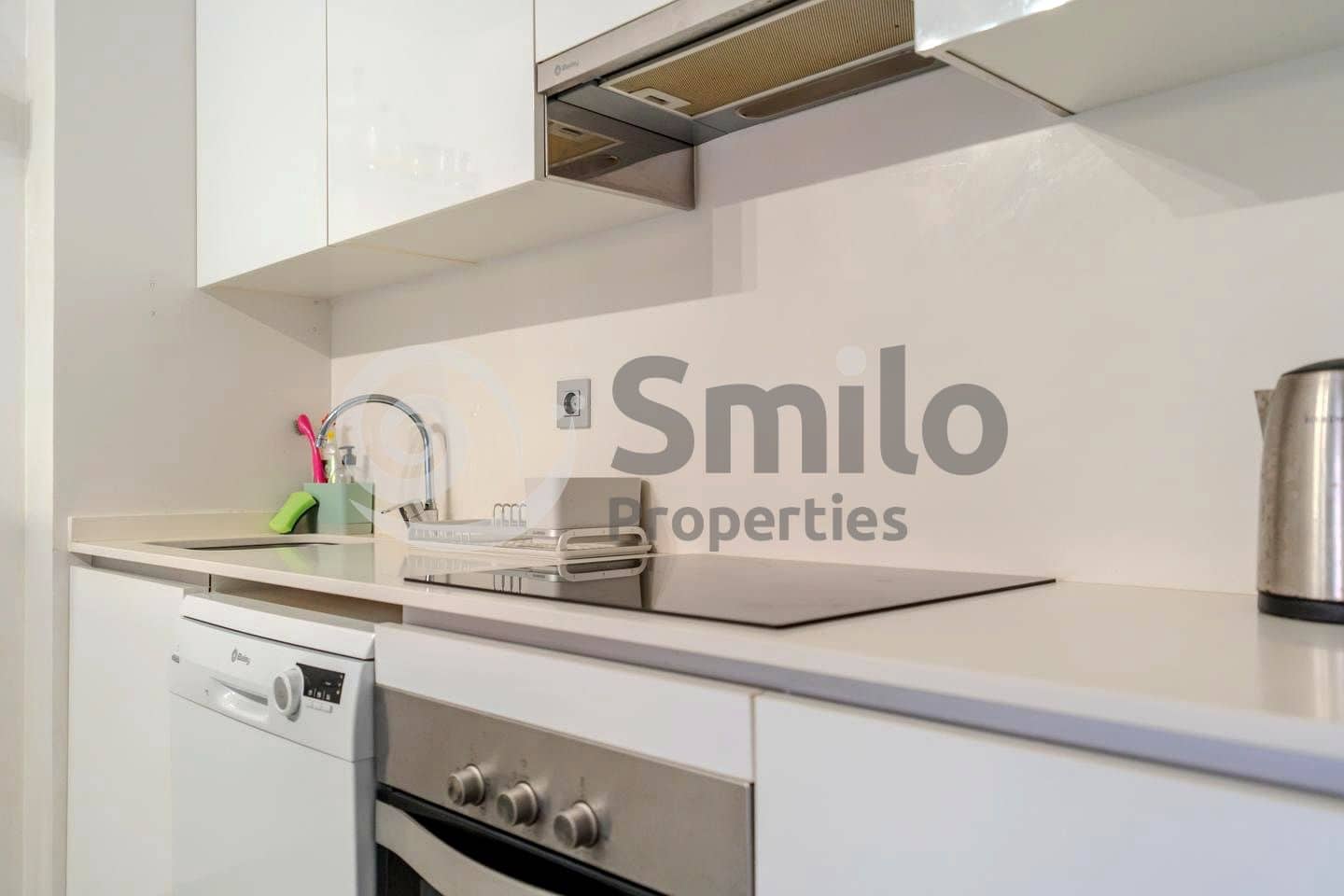 2 bedroom Flat for sale in Granadilla de Abona with pool garage - € 345,000 (Ref: 9543453)