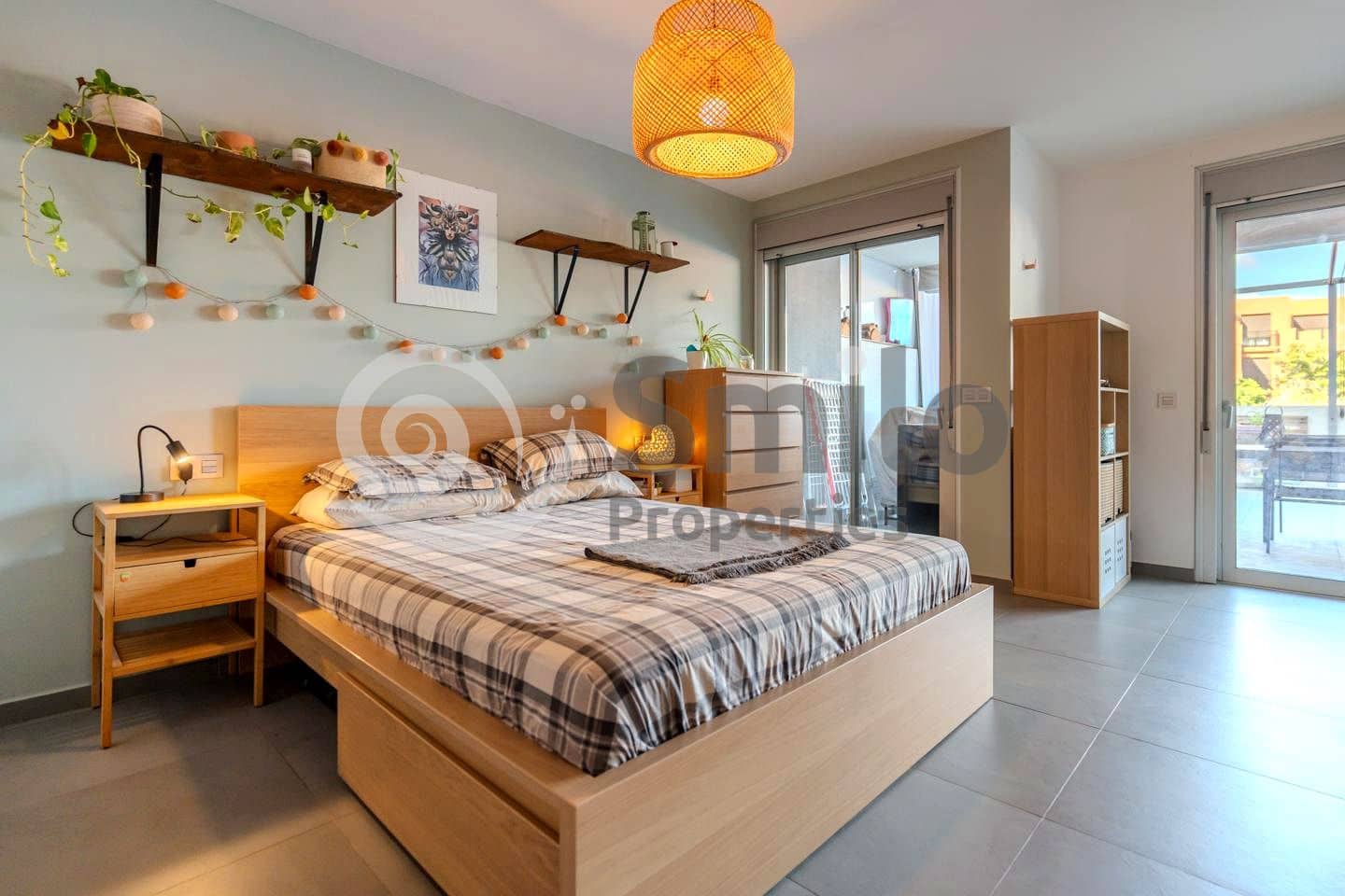 2 bedroom Flat for sale in Granadilla de Abona with pool garage - € 345,000 (Ref: 9543453)