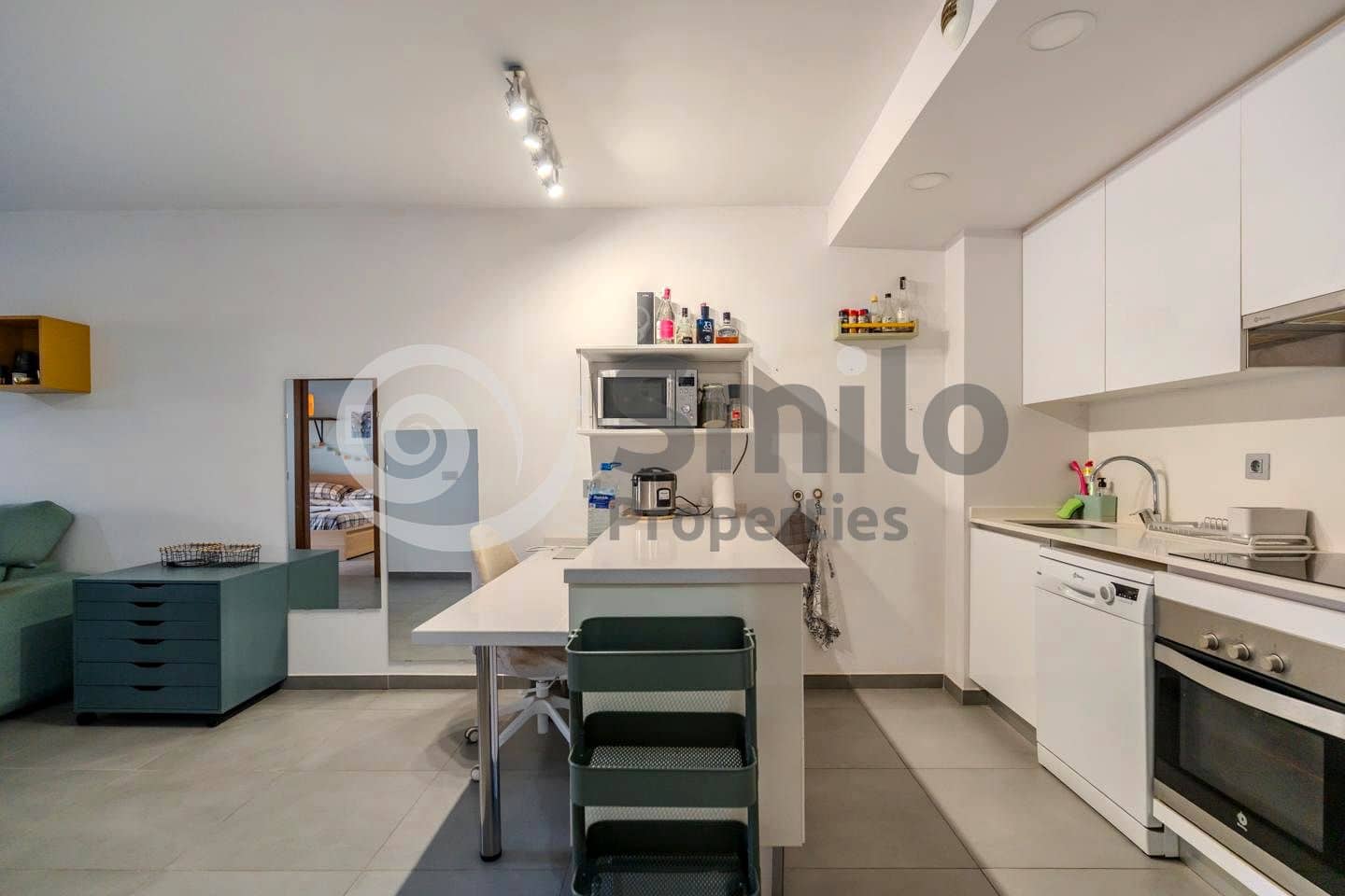 2 bedroom Flat for sale in Granadilla de Abona with pool garage - € 345,000 (Ref: 9543453)