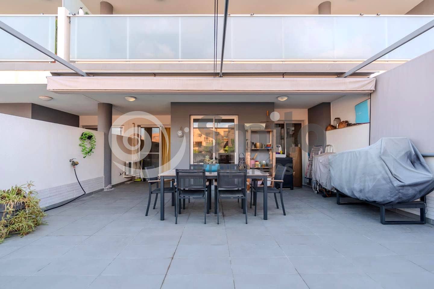 2 bedroom Flat for sale in Granadilla de Abona with pool garage - € 345,000 (Ref: 9543453)