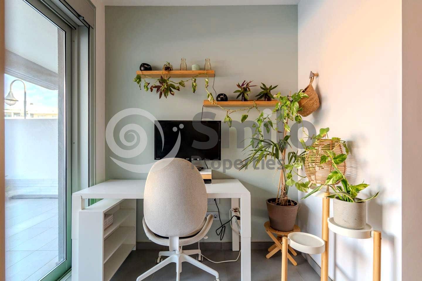 2 bedroom Flat for sale in Granadilla de Abona with pool garage - € 345,000 (Ref: 9543453)