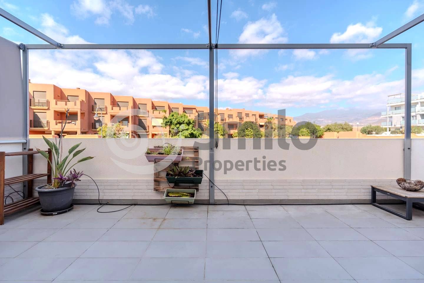 2 bedroom Flat for sale in Granadilla de Abona with pool garage - € 345,000 (Ref: 9543453)
