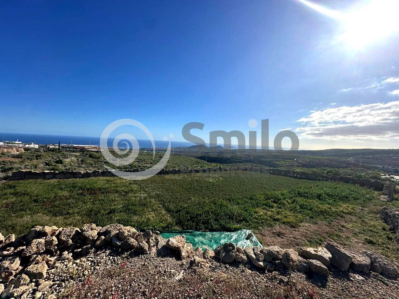 Grunde uden byggetilladelser til salg i Granadilla de Abona - € 79.500 (Ref: 9544089)