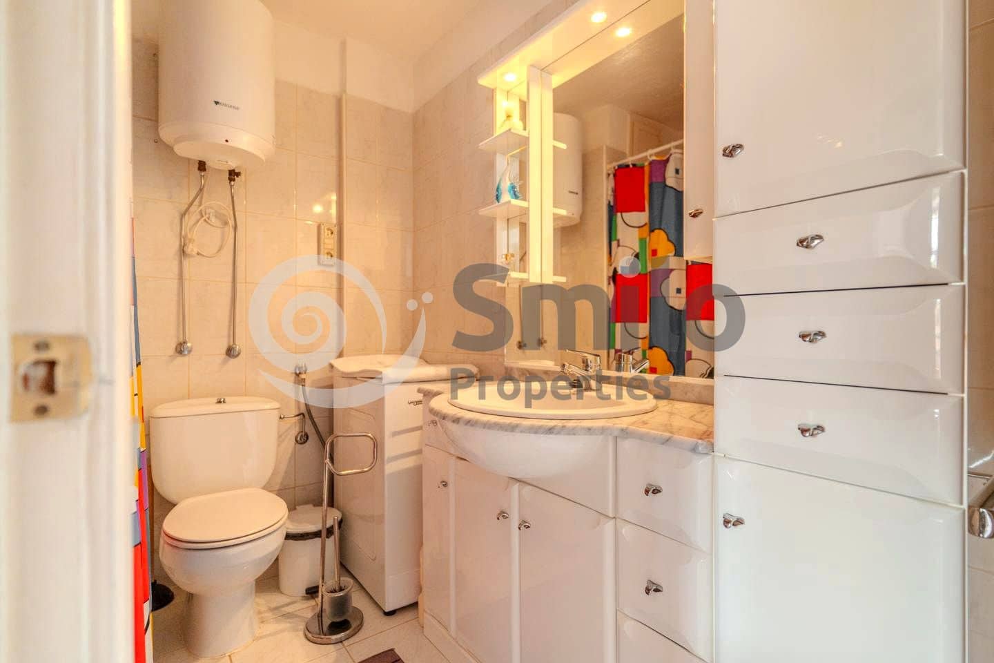 1 sovrum Lägenhet till salu i Arona med pool - 220 000 € (Ref: 9552658)