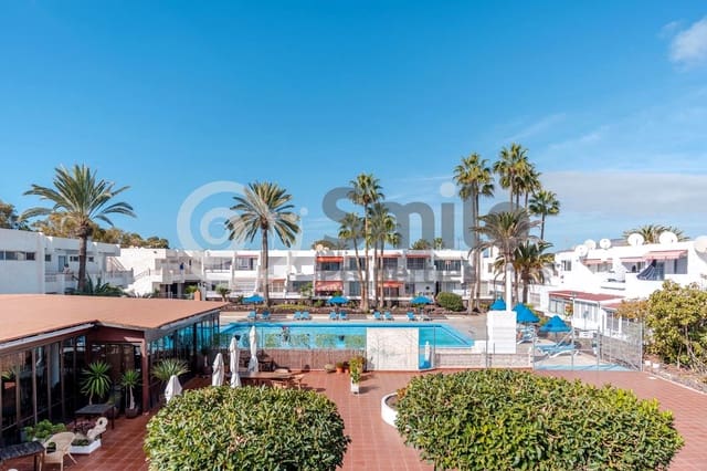 Appartamento in vendita in Costa del Silencio, Arona con piscina - 99.900 € (Rif: 9552659)