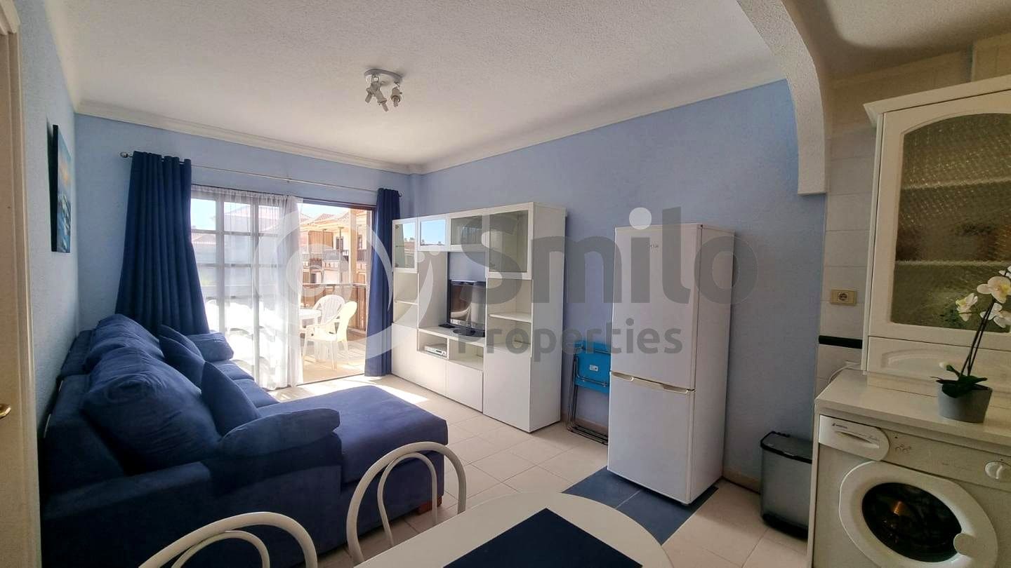 Piso de 1 habitación en Costa del Silencio en venta con piscina - 220.000 € (Ref: 9564008)