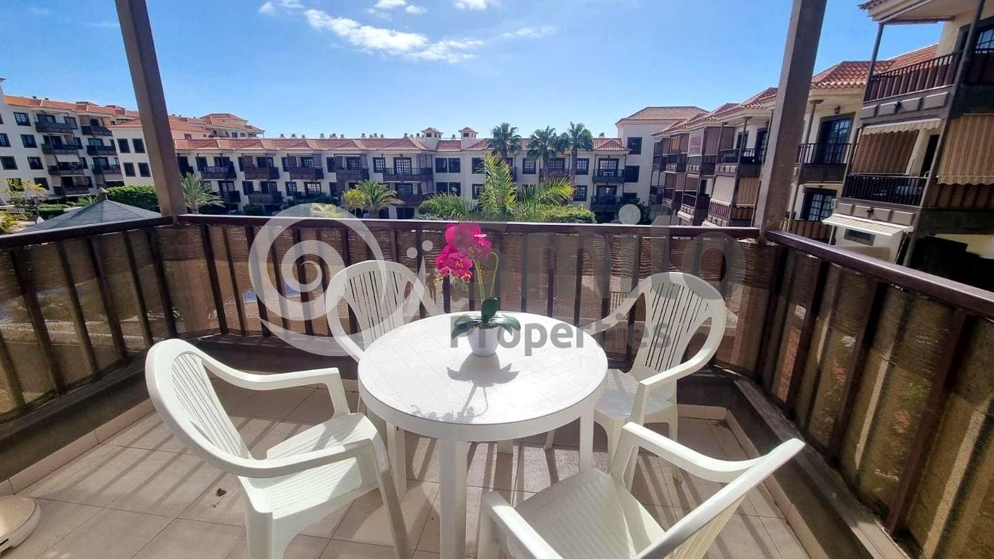 Piso de 1 habitación en Costa del Silencio en venta con piscina - 220.000 € (Ref: 9564008)