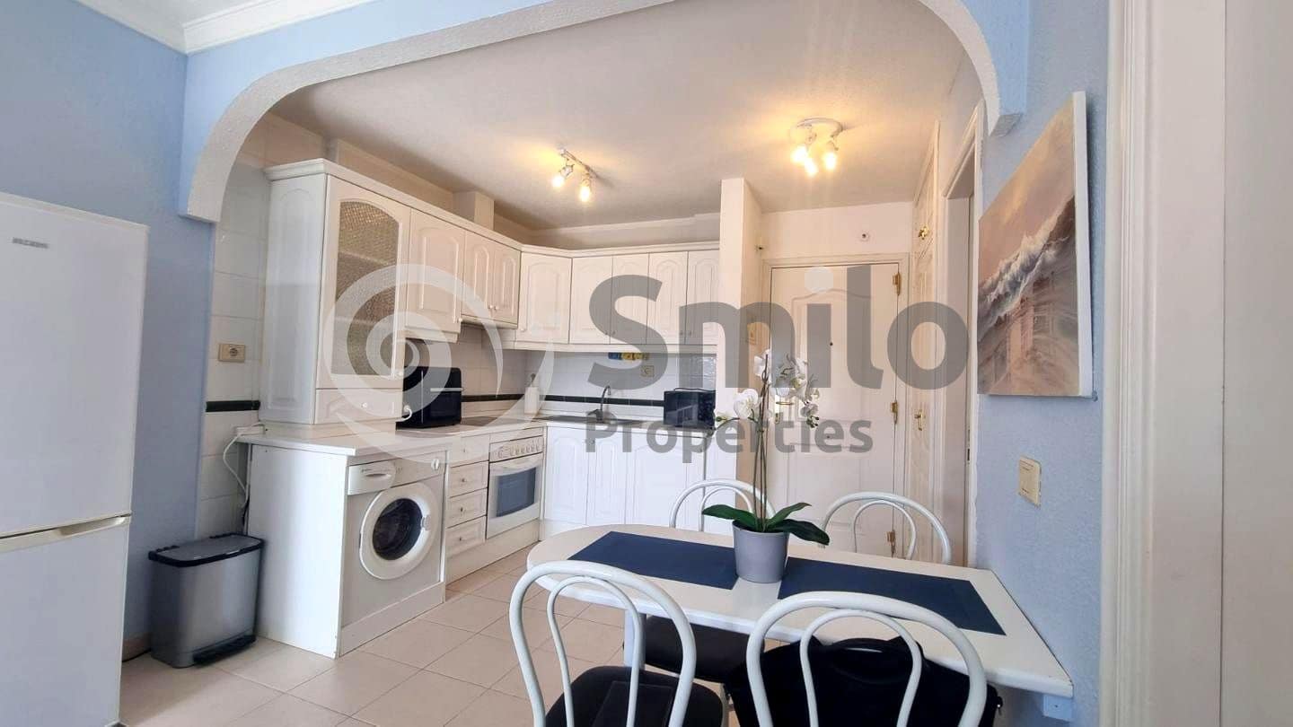 Piso de 1 habitación en Costa del Silencio en venta con piscina - 220.000 € (Ref: 9564008)