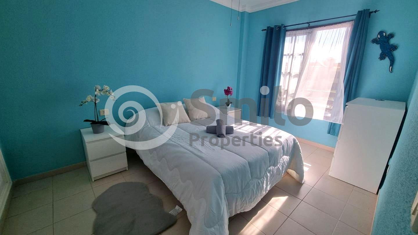 Piso de 1 habitación en Costa del Silencio en venta con piscina - 220.000 € (Ref: 9564008)