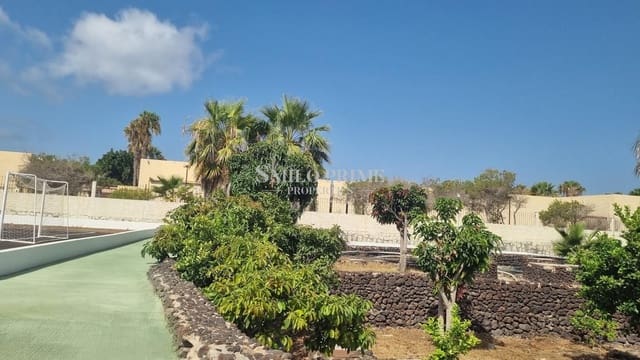 Mieszkanie na sprzedaż w Costa del Silencio, Arona z basenem - 200 000 € (Ref: 9566782)