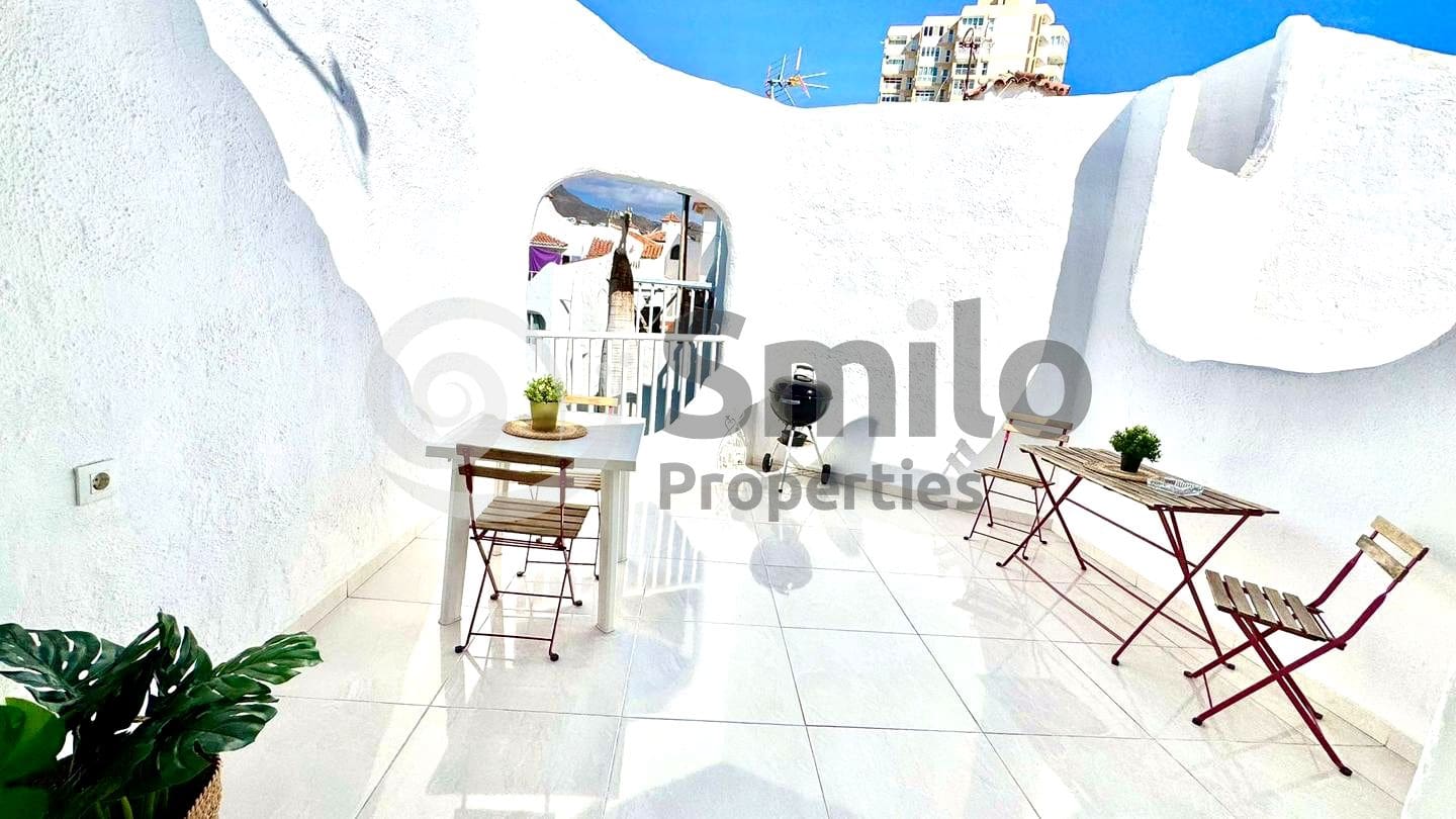 Bungalow de 3 habitaciones en Arona en venta con piscina - 450.000 € (Ref: 9572186)