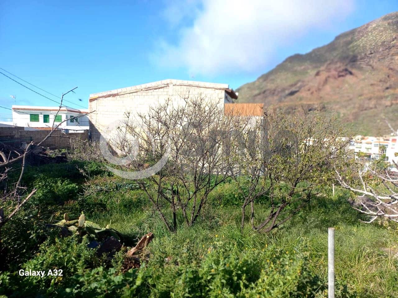 Rakentamaton maa myytävänä paikassa Santiago del Teide - 190 000 € (Ref: 9598143)