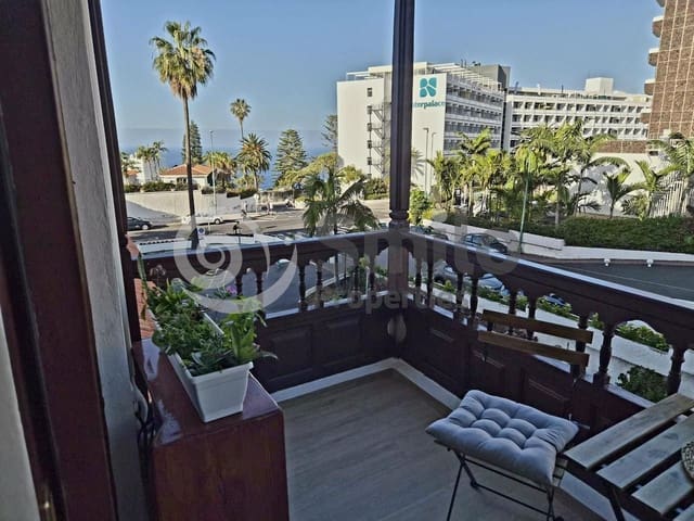 Flat for sale in Puerto de la Cruz with pool garage - € 219,000 (Ref: 9618728)