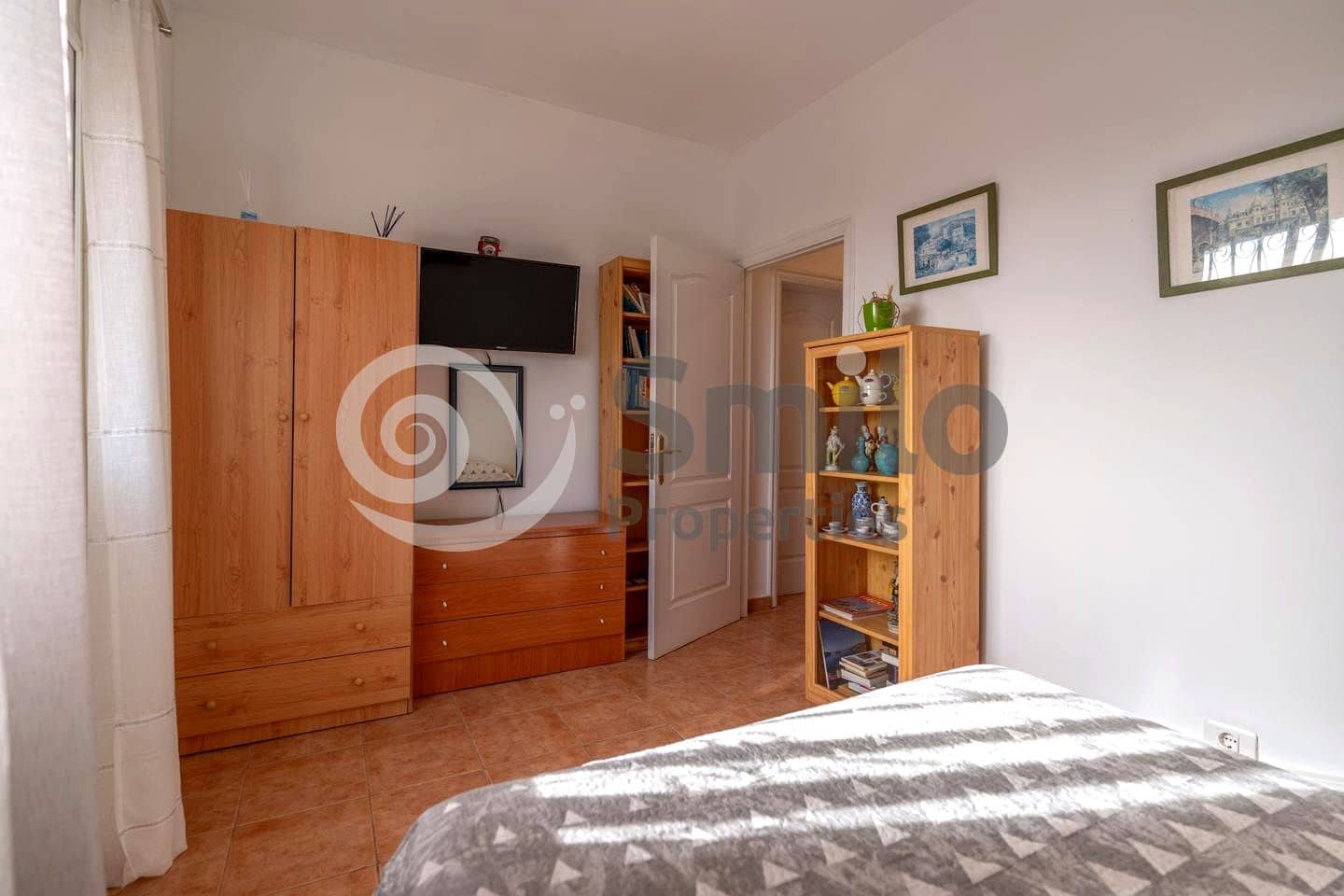 6 makuuhuone Huvila myytävänä paikassa Candelaria mukana uima-altaan 
autotalli - 840 000 € (Ref: 9626935)