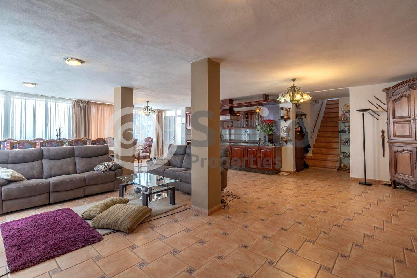 6 makuuhuone Huvila myytävänä paikassa Candelaria mukana uima-altaan 
autotalli - 840 000 € (Ref: 9626935)