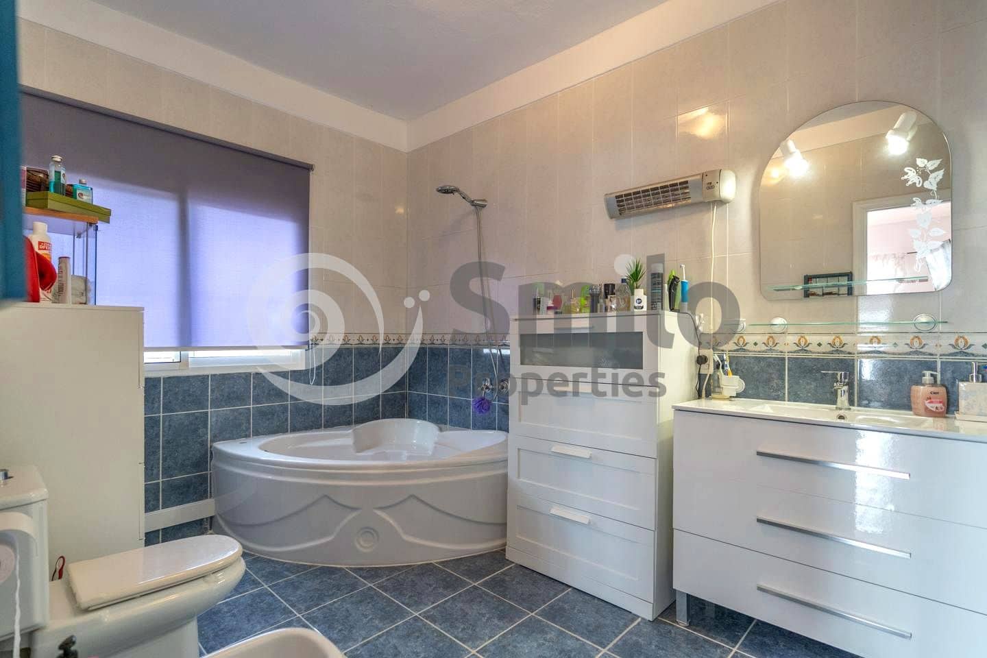 6 makuuhuone Huvila myytävänä paikassa Candelaria mukana uima-altaan 
autotalli - 840 000 € (Ref: 9626935)