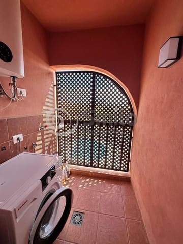 2 sovrum Lägenhet till salu i Costa del Silencio, Arona med pool garage - 279 000 € (Ref: 9628193)