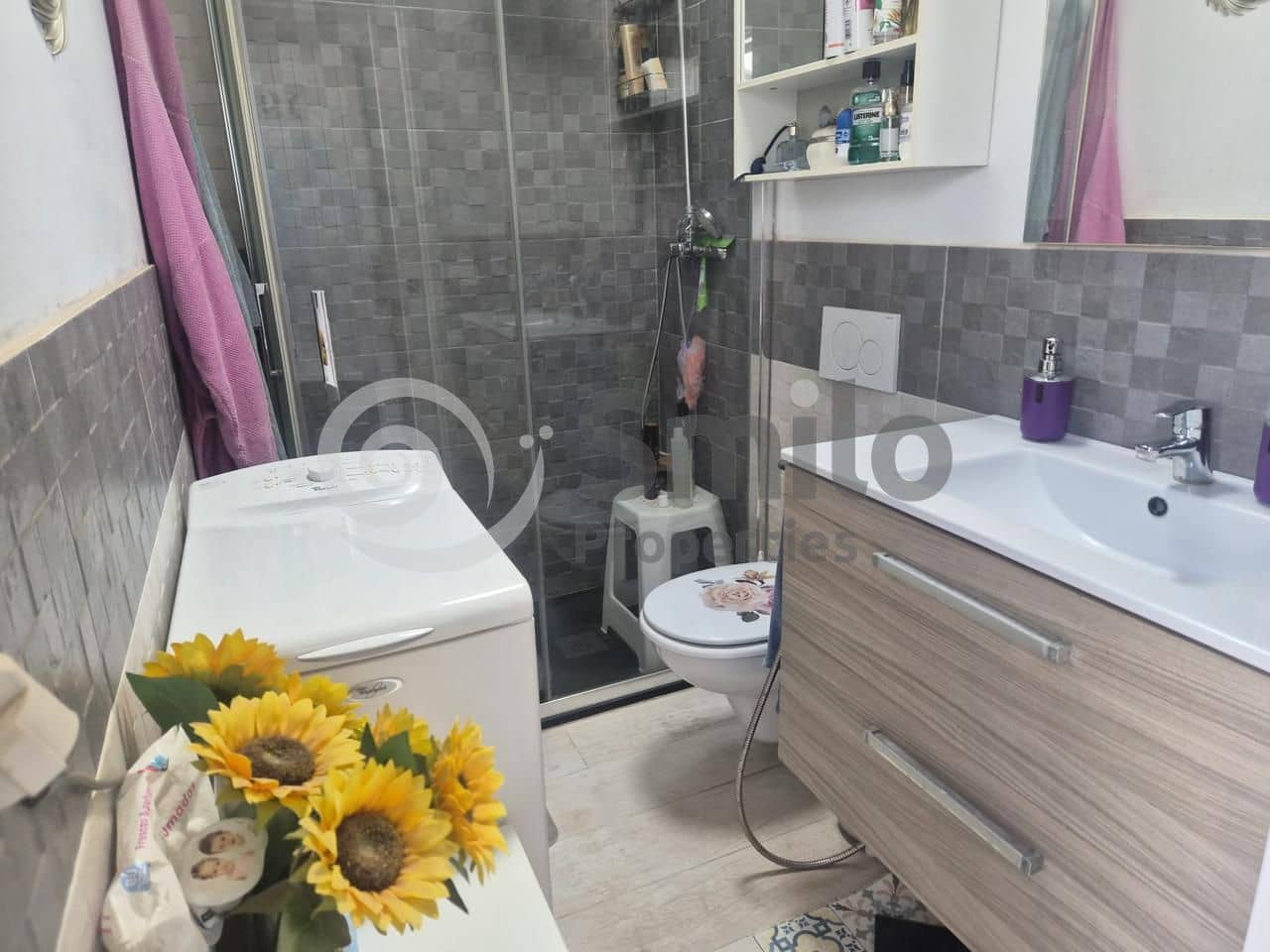 Piso de 1 habitación en Arona en venta con piscina garaje - 165.000 € (Ref: 9632703)