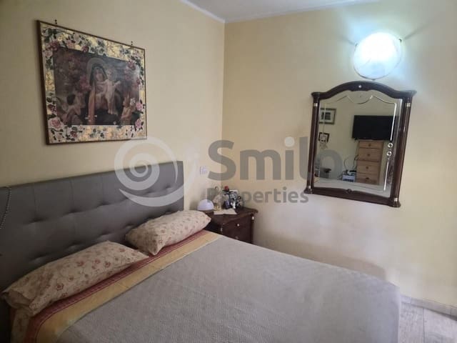 Piso de 1 habitación en Costa del Silencio, Arona en venta con piscina garaje - 165.000 € (Ref: 9632703)