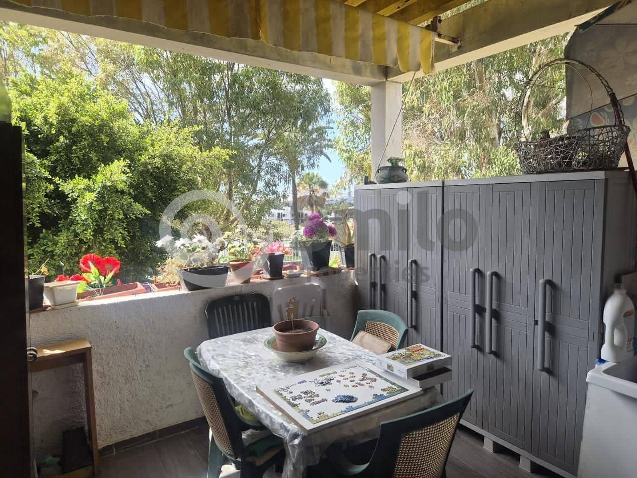 Piso de 1 habitación en Arona en venta con piscina garaje - 165.000 € (Ref: 9632703)