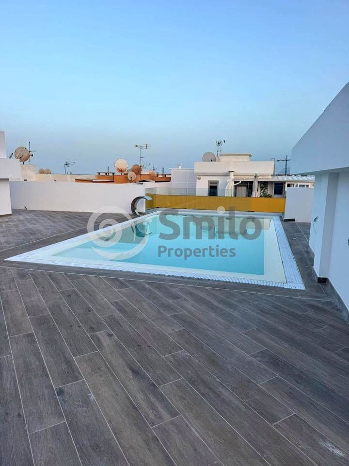 2 slaapkamer Flat te koop in Guia de Isora met zwembad garage - € 401.785 (Ref: 9635213)