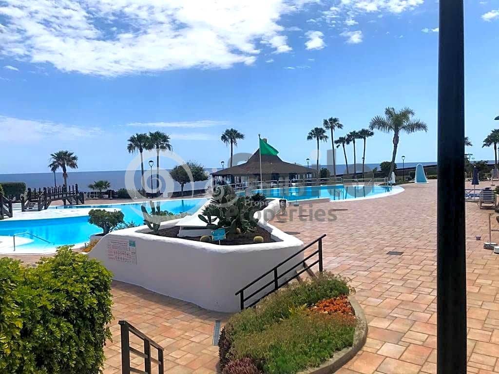 Appartement de 1 chambre à louer à Costa del Silencio avec piscine - 1 450 € (Ref: 9669397)