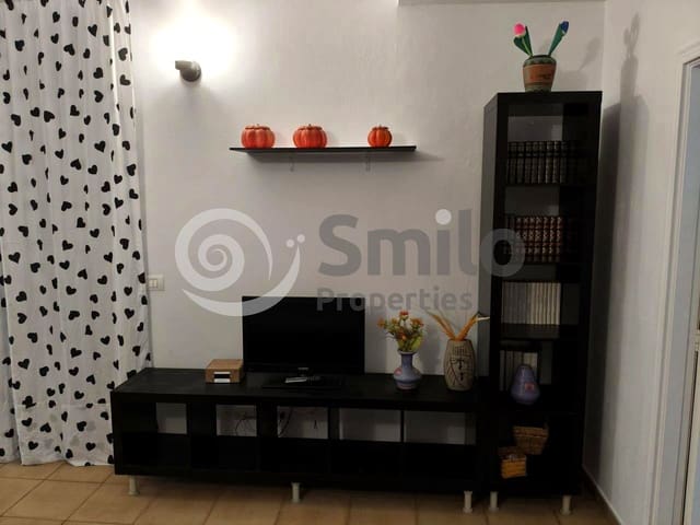 2 bedroom Flat for rent in Costa del Silencio, Arona with pool - € 1,100 (Ref: 9685747)