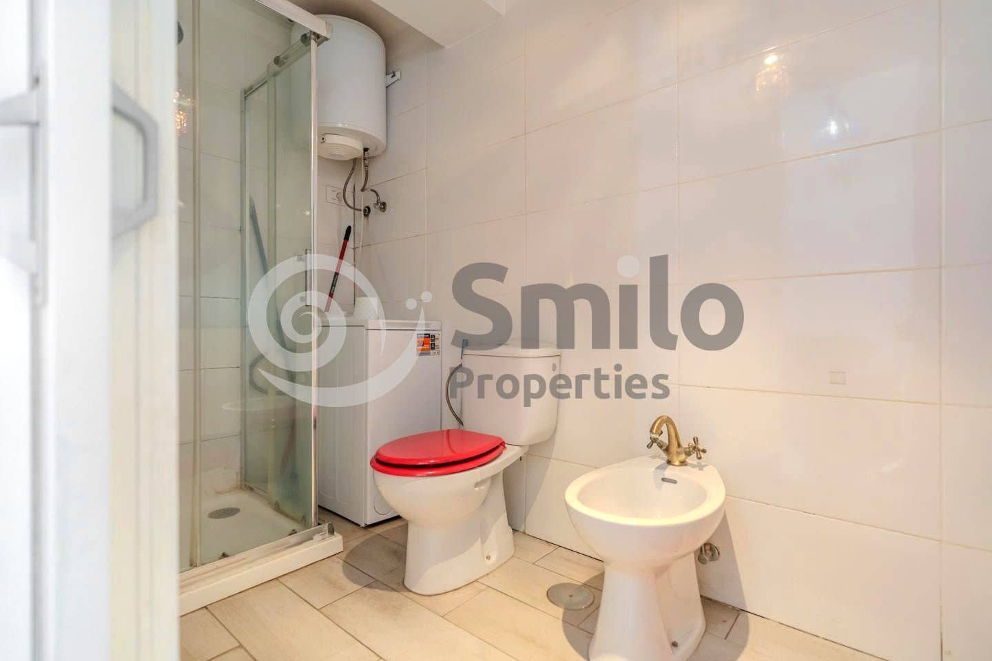 Flat te koop in Costa del Silencio met zwembad - € 139.000 (Ref: 9687671)