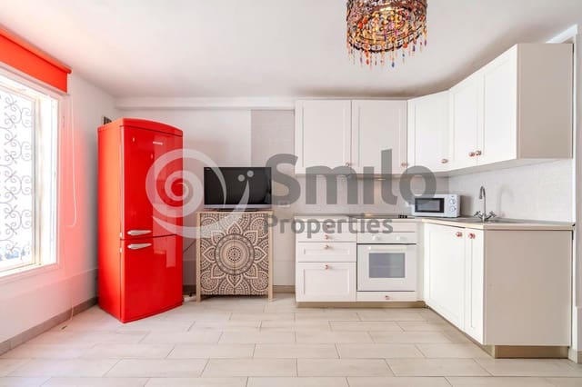 Mieszkanie na sprzedaż w Costa del Silencio, Arona z basenem - 139 000 € (Ref: 9687671)