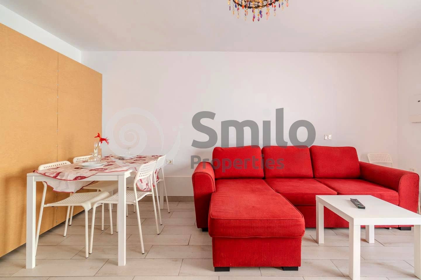 Flat te koop in Costa del Silencio met zwembad - € 139.000 (Ref: 9687671)