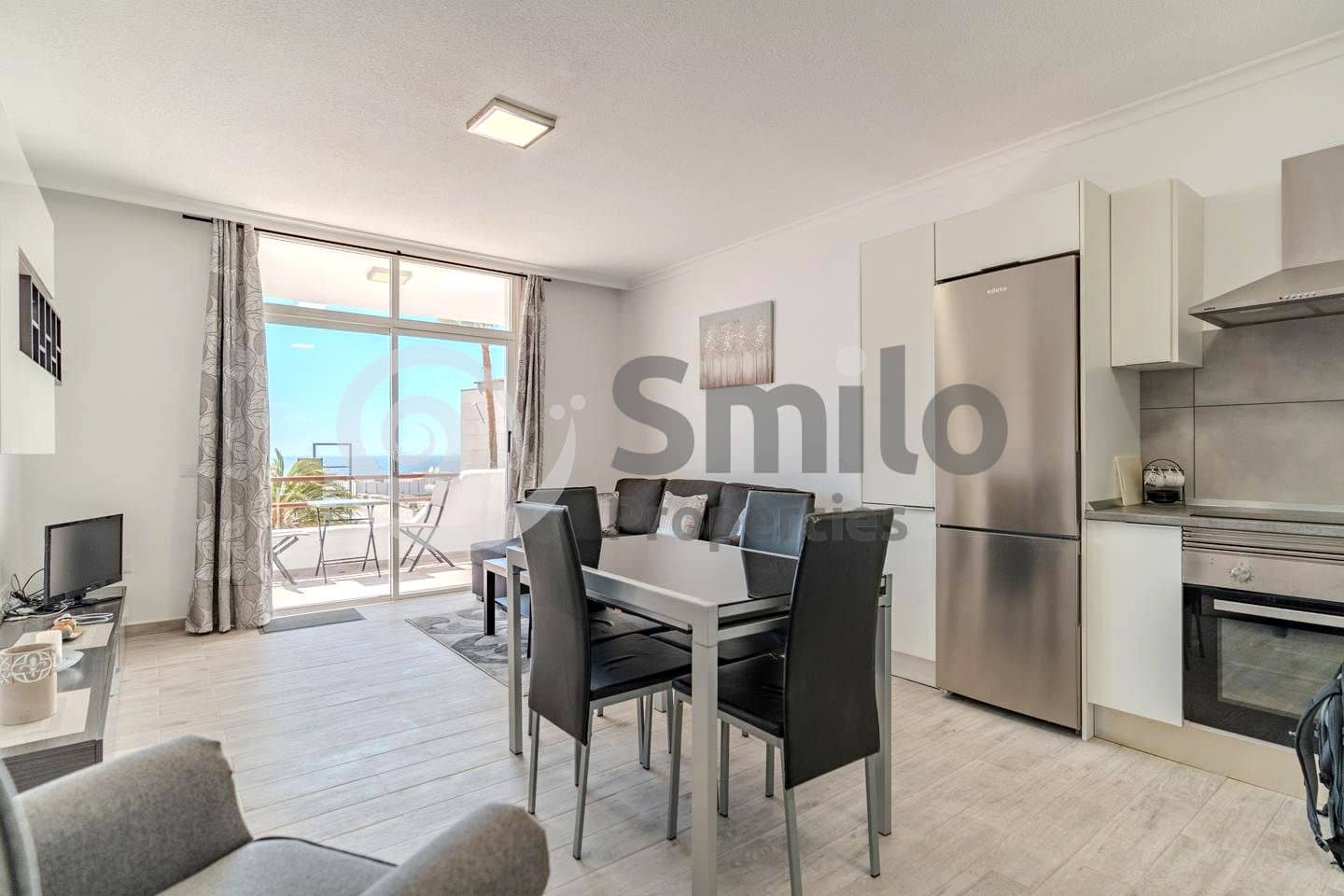 1 Zimmer Wohnung zu verkaufen in Adeje mit Pool - 205.000 € (Ref: 9720892)