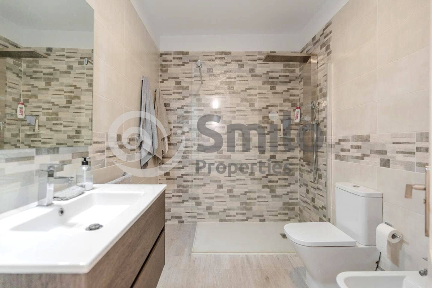 1 Zimmer Wohnung zu verkaufen in Adeje mit Pool - 205.000 € (Ref: 9720892)