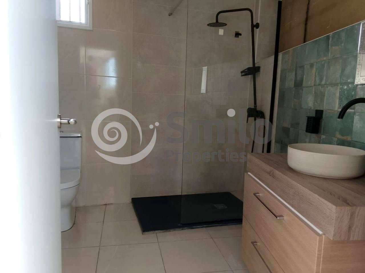 2 chambre Villa/Maison à vendre à Guia de Isora avec garage - 137 000 € (Ref: 9723549)