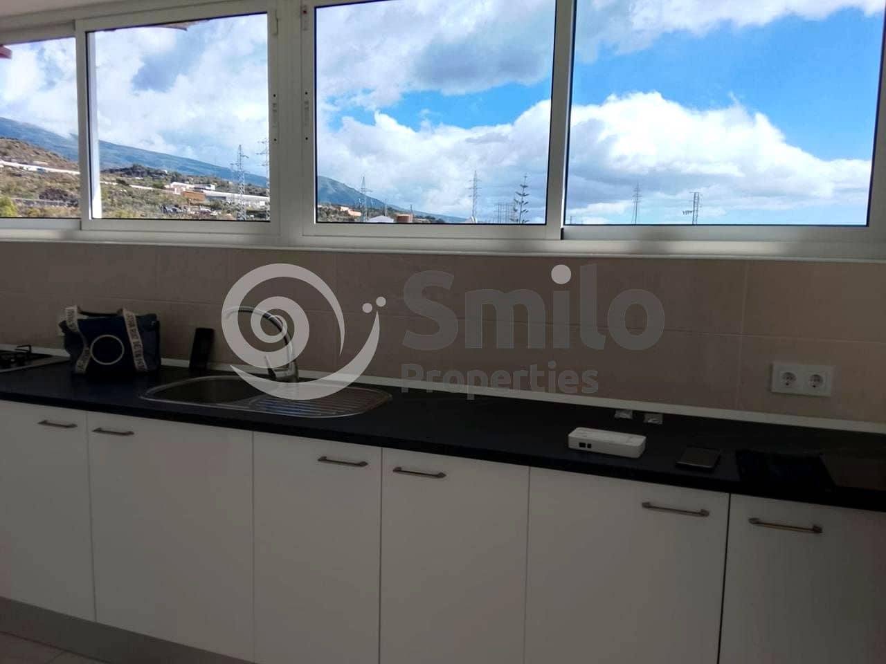 2 chambre Villa/Maison à vendre à Guia de Isora avec garage - 137 000 € (Ref: 9723549)