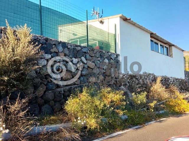 2 chambre Villa/Maison à vendre à Guía de Isora avec garage - 137 000 € (Ref: 9723549)