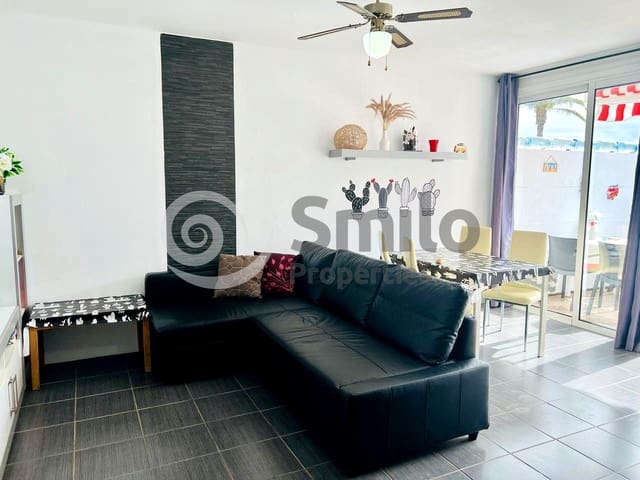 Piso de 1 habitación en Costa del Silencio, Arona en venta con piscina garaje - 189.900 € (Ref: 9748430)