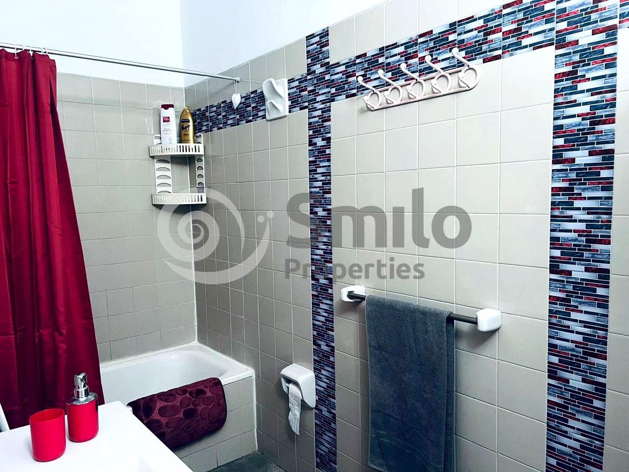 Piso de 1 habitación en Arona en venta con piscina garaje - 189.900 € (Ref: 9748430)