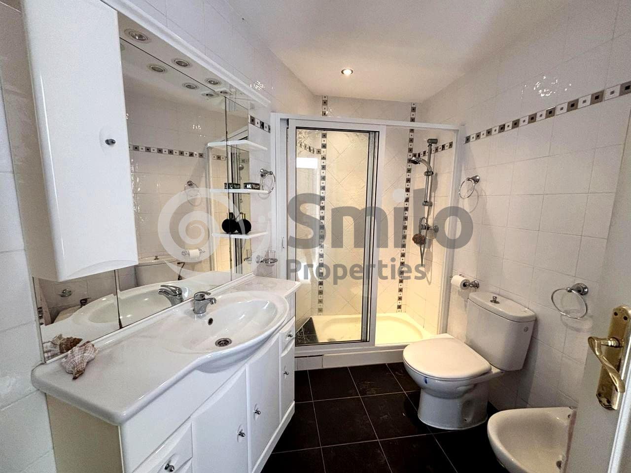1 makuuhuone Asunto myytävänä paikassa Costa Adeje - 350 000 € (Ref: 9807496)