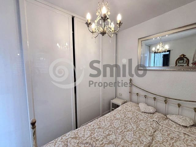 1 makuuhuone Asunto myytävänä paikassa Playa de las Américas, Adeje - 350 000 € (Ref: 9807496)