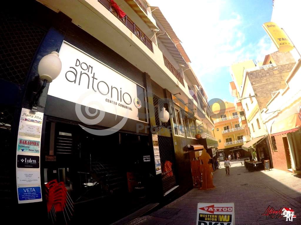 1 quarto Apartamento para arrendar em Los Cristianos - 1 500 € (Ref: 9809844)