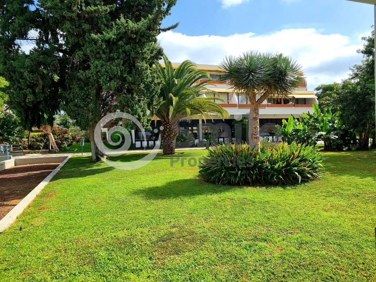 1 sovrum Lägenhet till salu i Costa del Silencio med pool garage - 265 000 € (Ref: 9809845)