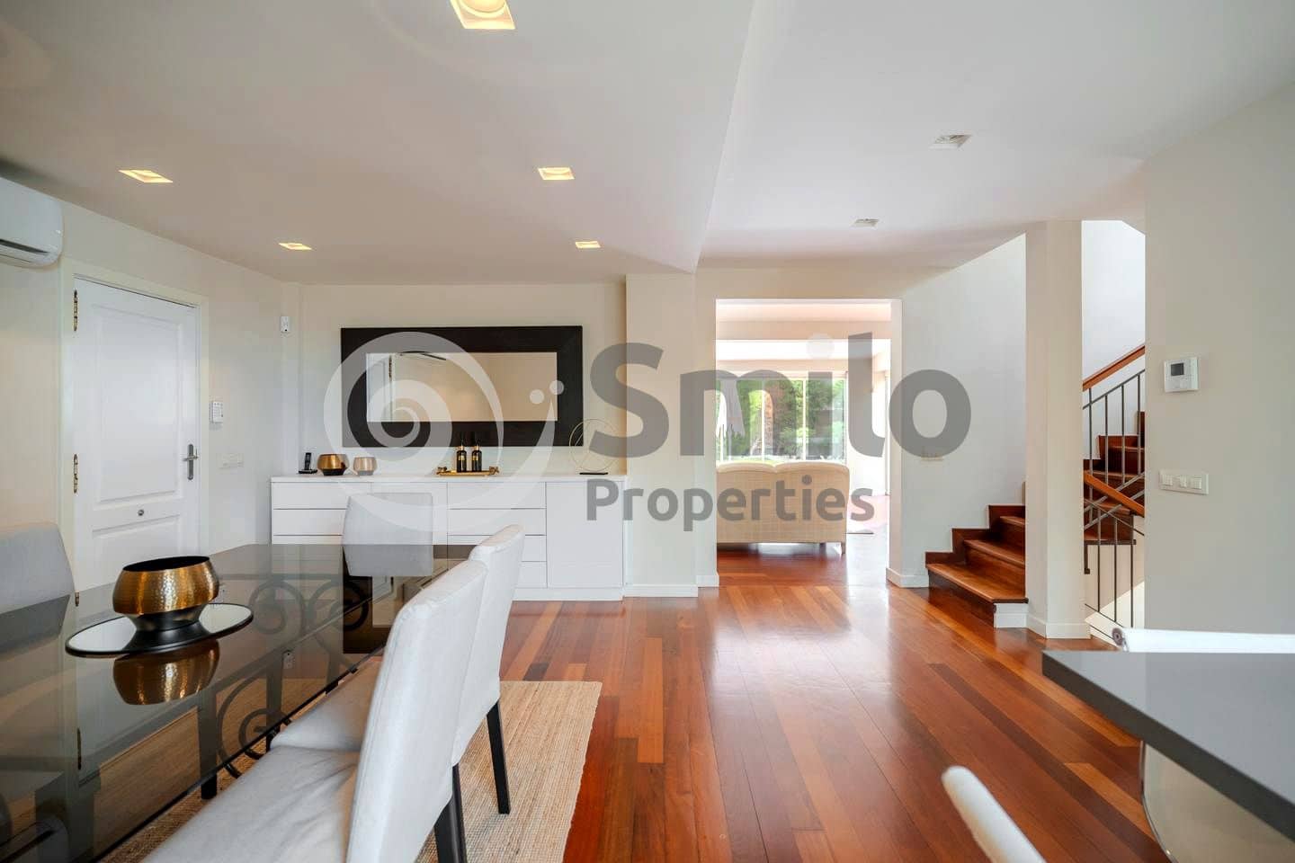 4 Zimmer Villa zu verkaufen in Costa Adeje mit Pool Garage - 1.499.000 € (Ref: 9812467)