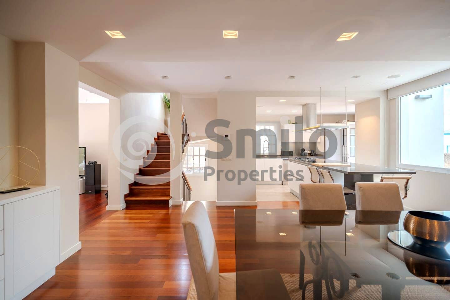 4 Zimmer Villa zu verkaufen in Costa Adeje mit Pool Garage - 1.499.000 € (Ref: 9812467)
