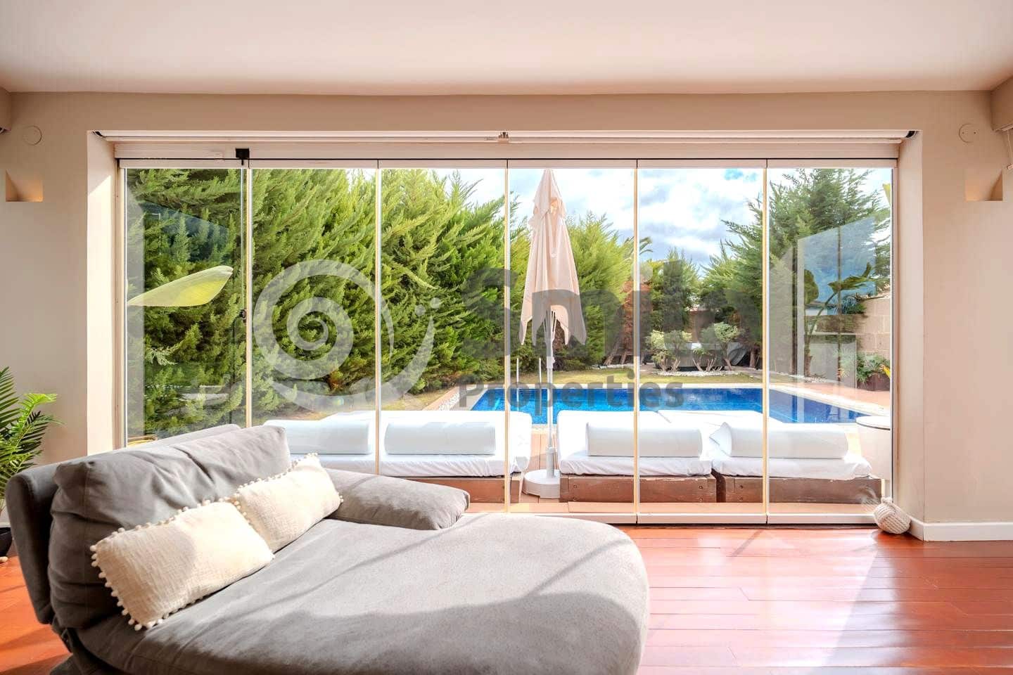 4 Zimmer Villa zu verkaufen in Costa Adeje mit Pool Garage - 1.499.000 € (Ref: 9812467)