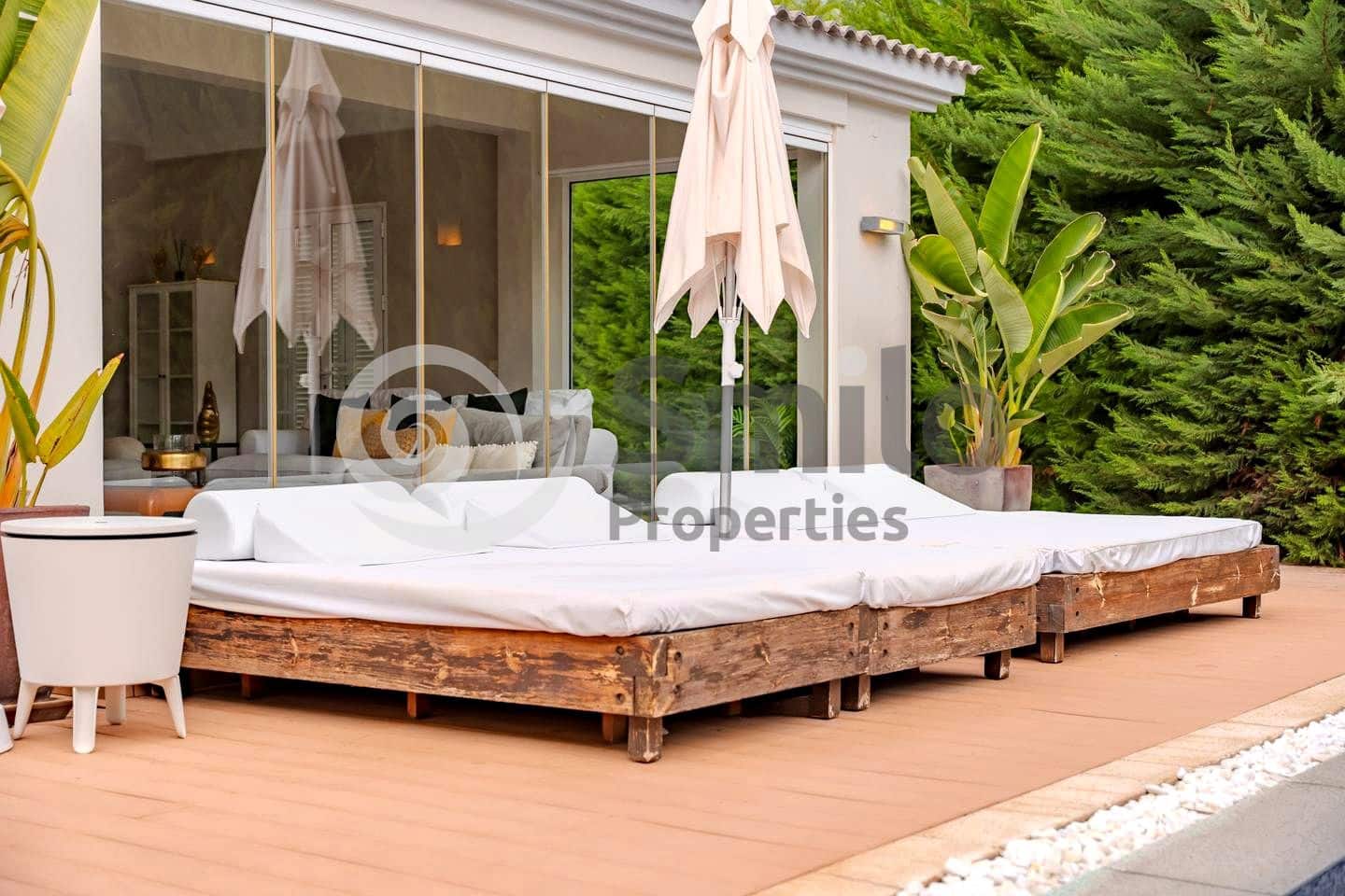 4 Zimmer Villa zu verkaufen in Costa Adeje mit Pool Garage - 1.499.000 € (Ref: 9812467)